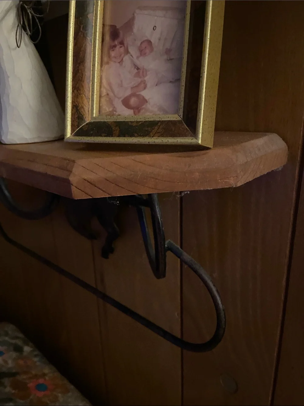 Rustic Brown Metal Horse Wall shelf - Home Wall Decor